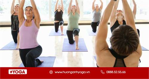 Yoga flow tăng sức mạnh cơ thể và giảm cân hiệu quả