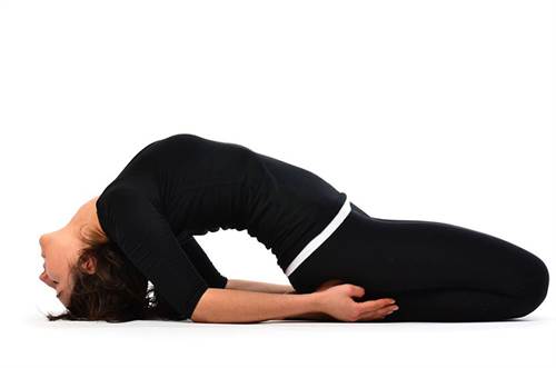 10 bài tập yoga giúp vòng eo săn chắc