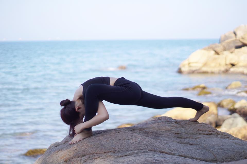 Tập Yoga tại tất cả mọi nơi mình đi qua - cô gái người Việt này đang truyền cảm hứng cho rất nhiều người! - Ảnh 22.