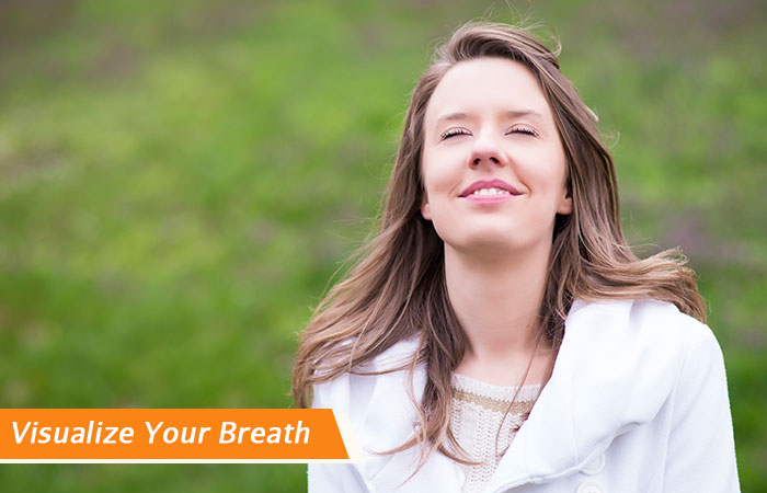 Hình dung hơi thở của bạn - Các bài tập thở để điều trị đau đầu