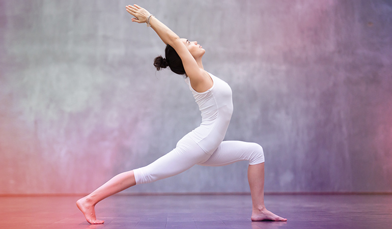 Yoga giúp hông và đùi thon gọn?