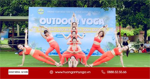 Outdoor Yoga - Chuyến dã ngoại của học viên khóa đào tạo HLV Yoga cấp bằng Quốc tế YTTC 31,32