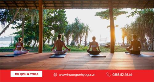 http://huonganhyoga.vn/trai-nghiem-moi-khi-ket-hop-yoga-va-du-lich.html