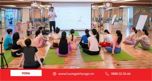http://huonganhyoga.vn/buoi-hoc-trai-nghiem-khoa-dao-tao-huan-luyen-vien-yoga-yttc-200h-quoc-te.html