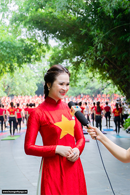 Bà Trần Thị Diễm Hương có mặt tại buổi sự kiện