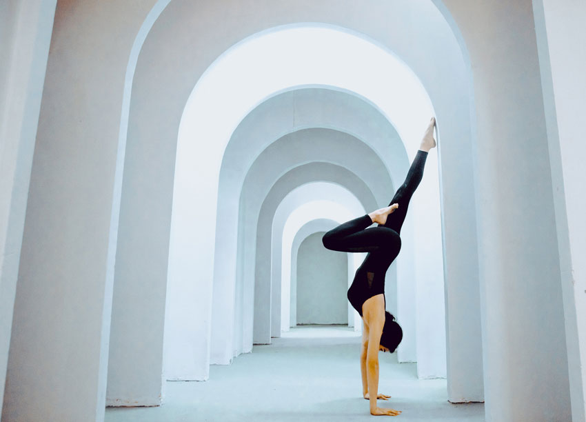 Hà Nguyễn từ bỏ lương khủng theo đuổi đam mê yoga tìm lại chính mình