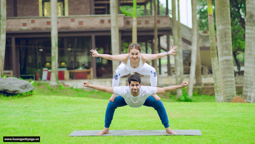ngoại khóa yoga khóa đào tạo hlv yoga