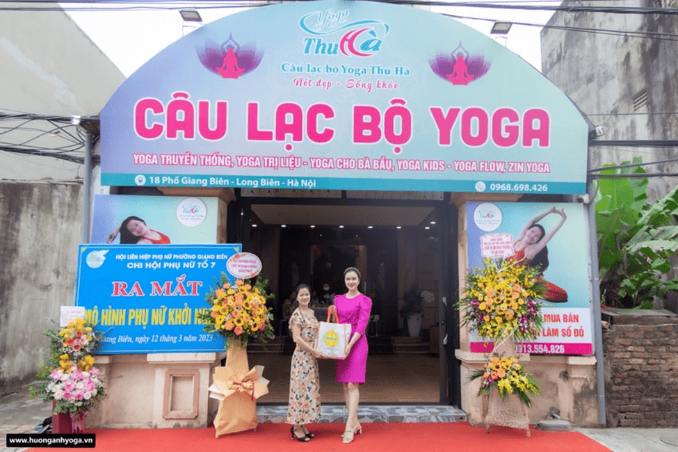 CHÚC MỪNG KHAI TRƯƠNG CLB YOGA THU HÀ - CỰU HỌC VIÊN KHÓA ĐÀO TẠO HLV YOGA 200H YTTC K89