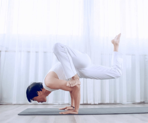HLV - TRỊNH ANH TUẤN "TÔI CÓ DUYÊN NỢ VỚI YOGA"