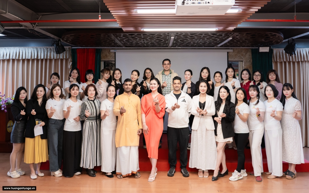 Hương Anh Yoga Academy