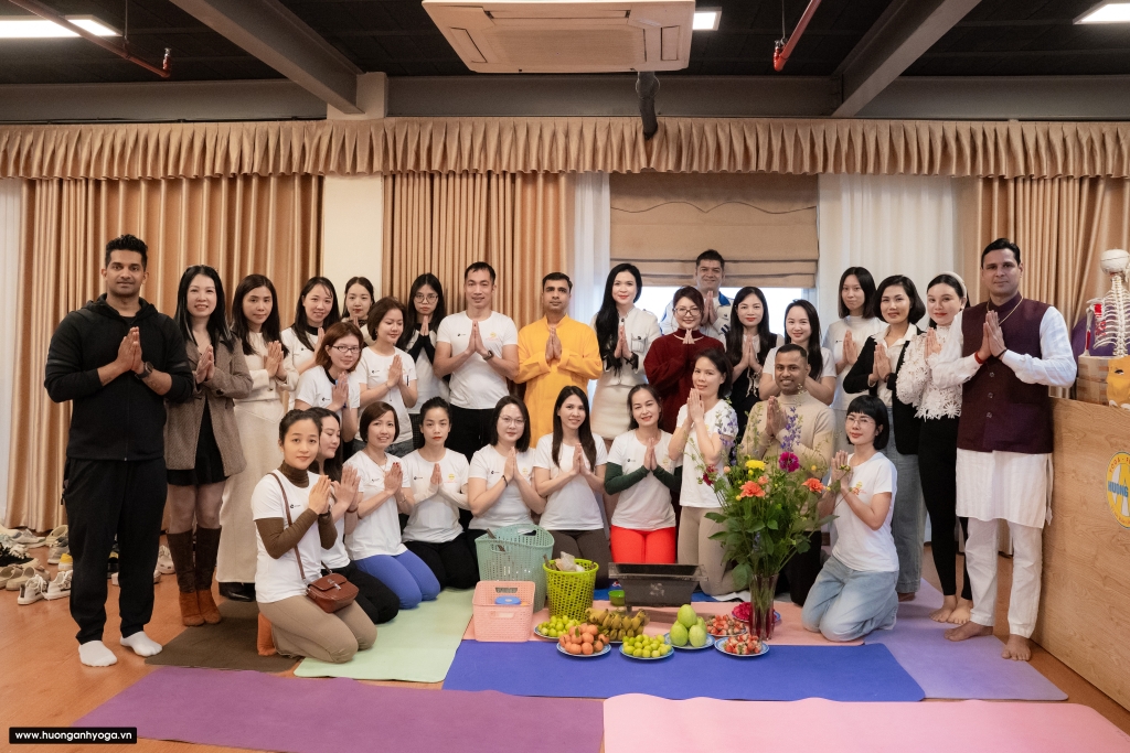 Hương Anh Yoga Academy