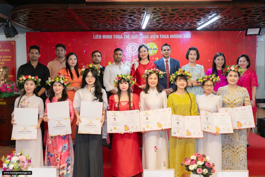 Hương Anh Yoga Academy